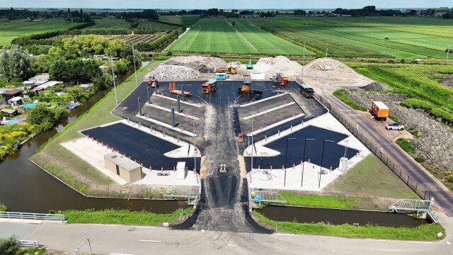 Energiehaven woerden laadplein ooijen zakelijk entent